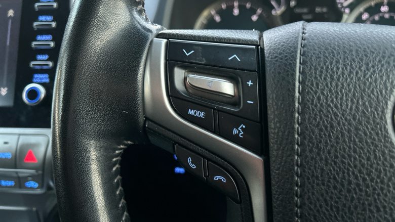 Toyota Land Cruiser Lwb Diesel 2.8D 204 Active Commercial Auto